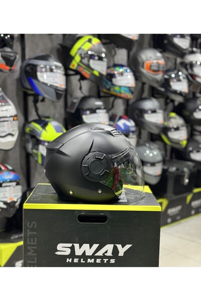 Sway Mat Siyah Extra Güneş Vizörlü Yarım Kask Ece 22.06 ABS Güvenlik