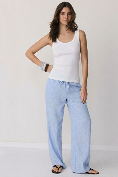 EFFE Εφαρμοστό μπλουζάκι με τιράντες από μείγμα βισκόζης και κοτλέ