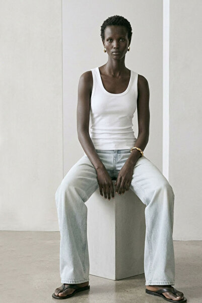 EFFE Εφαρμοστό μπλουζάκι με τιράντες από μείγμα βισκόζης και κοτλέ