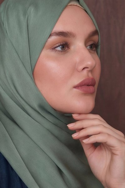 Şehr-i Şal İstanbul Women's Shawl Flora Shawl Plain Design, Silky Texture, Slightly Shiny, and Stylish Shawl Suitable for Daily and Special Occasions