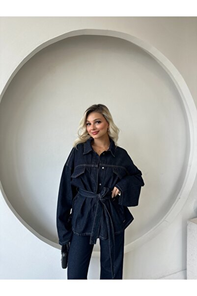 ensade Γυναικείο σετ τζιν σε σκούρο μπλε ναυτικό χρώμα, μπουφάν oversized, ψη...