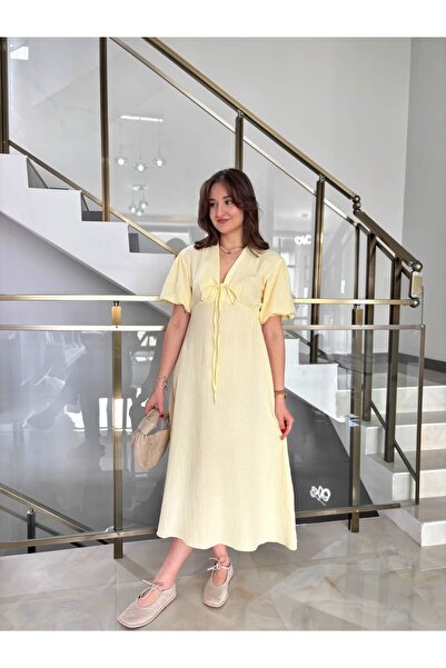 Sude Kızanlıklı Φόρεμα από ύφασμα μουσελίνας με λεπτομέρεια κορδέλας και ελασ...