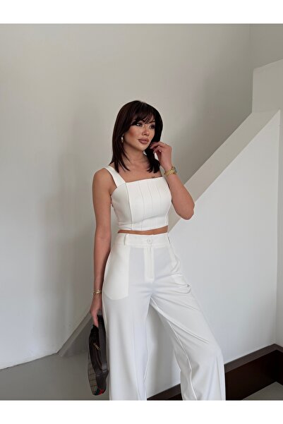 Nadrina ΛΕΪΖΕΡ ΚΟΜΜΕΝΟ ΜΠΟΥΣΤΙΕΡ ΜΕ ΛΕΠΤΟΜΕΡΕΙΕΣ ΣΕ ΣΤΥΛ ΓΡΑΣΟΥ