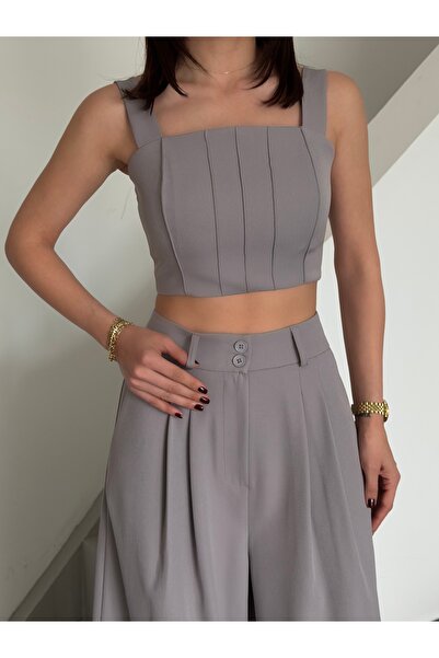 Nadrina ΛΕΪΖΕΡ ΚΟΜΜΕΝΟ ΜΠΟΥΣΤΙΕΡ ΜΕ ΛΕΠΤΟΜΕΡΕΙΕΣ ΣΕ ΣΤΥΛ ΓΡΑΣΟΥ