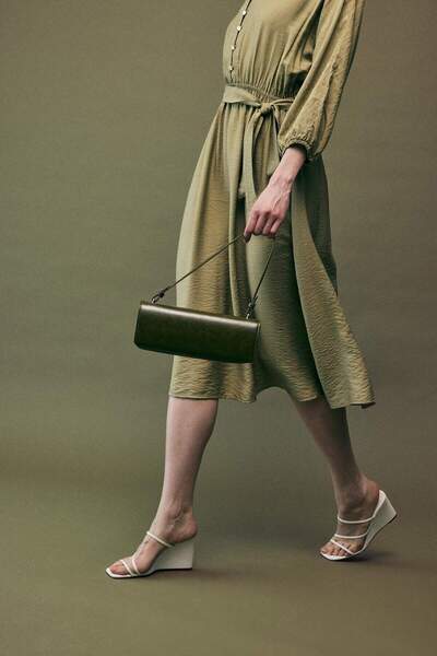 DeFacto Γυναικεία τσάντα μπαγκέτας από συνθετικό δέρμα F1240AXNS