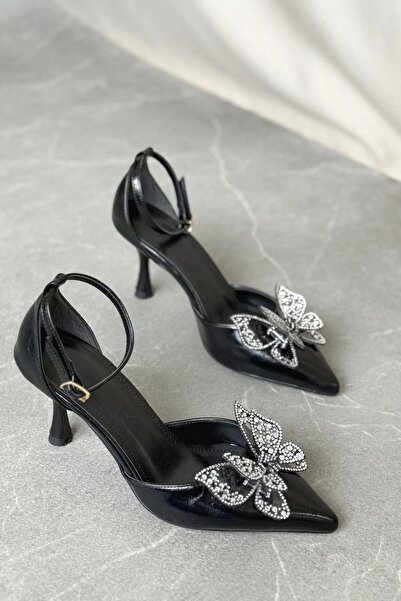 GOFFSHOES Γυναικεία παπούτσια με λεπτό τακούνι και αγκράφα Torino - μαύρα λου...