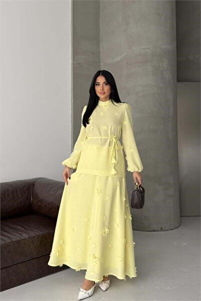 Dipmoda Γυναικείο κίτρινο λινό υφασμάτινο κοστούμι με απλικέ λουλούδια και φο...