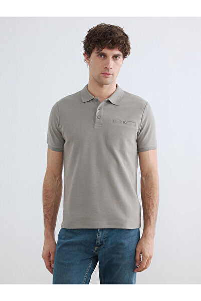 LC Waikiki Men's T-Shirt with a Structured Roba Collar from Uzg Store for Sty...