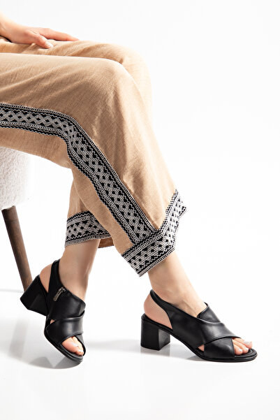 KÜBRA Γυναικεία ανοιχτά παπούτσια με τακούνι