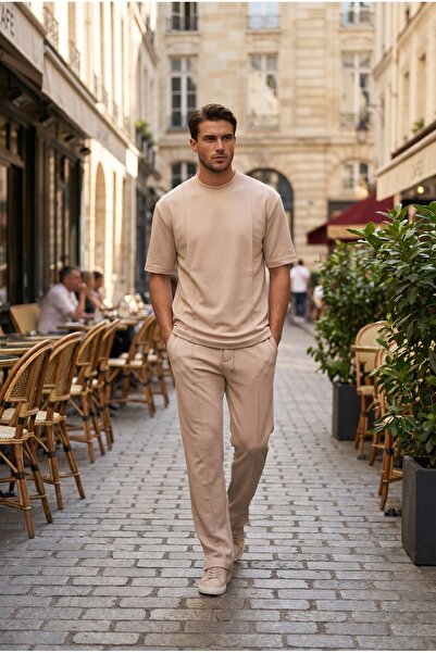 MADZEYMODA Ανδρικό κανονικό υφασμάτινο μπλουζάκι και παντελόνι με λαιμόκοψη σ...