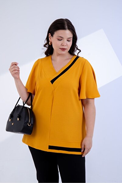 Roxxlen Γυναικεία μπλούζα μεγάλου μεγέθους με λαιμόκοψη V και διακοσμητικά στ...