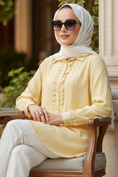 N.S NEVA STYLE قميص تيشرت أصفر بتفاصيل كشكشة 10931SR