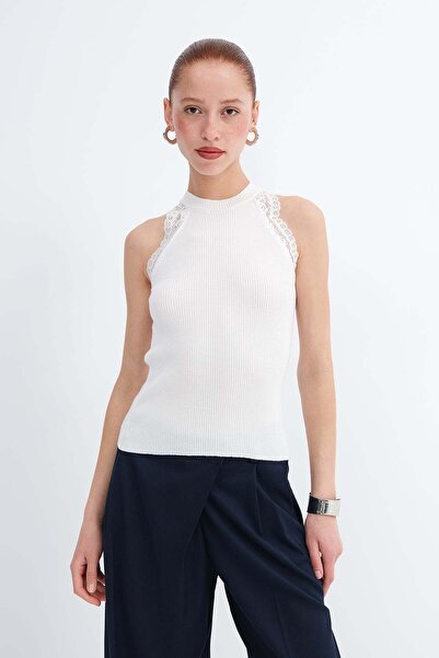 Addax Δαντελωτό Πλεκτό Τοπ Α2957