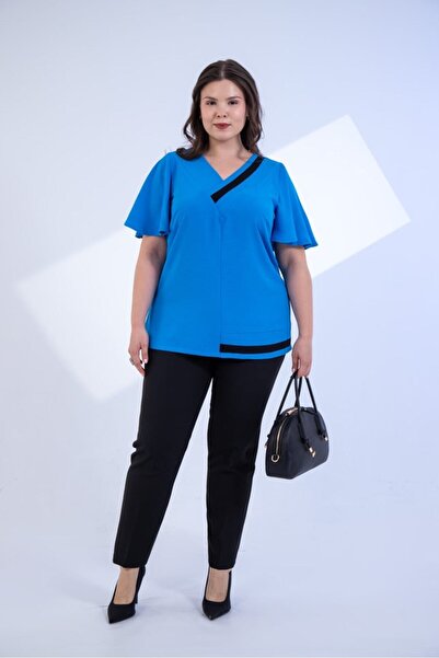 Roxxlen Γυναικεία μπλούζα μεγάλου μεγέθους με λαιμόκοψη V και διακοσμητικά στ...