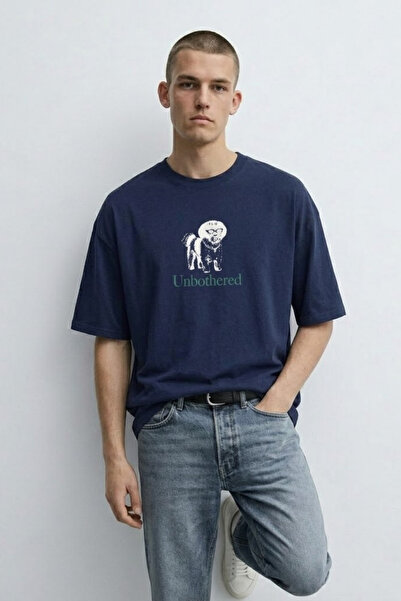 MATERIAL Ανδρικό μπλουζάκι με στάμπα σκύλου, υπερμεγέθη, σε σκούρο μπλε