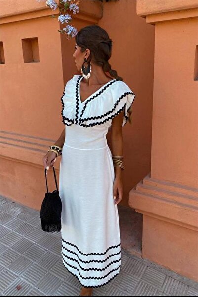 Neşeli Butik Γυναικείο λευκό φόρεμα με γιακά σε σχήμα ζιγκ-ζαγκ, με λεπτομέρε...