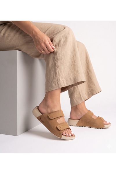 Bulls & Gulls Γυναικείες παντόφλες από γνήσιο δέρμα με διπλό Velcro στο επάνω...