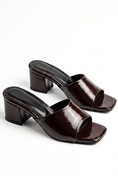 GİAMGİA STORE Γυναικείες παντόφλες με μπλοκ τακούνι, μονό λουράκι, αμβλύ μύτη...