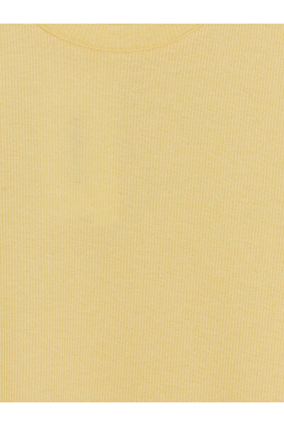 LC Waikiki Κίτρινο γυναικείο μπλουζάκι με λαιμόκοψη ποδηλάτου