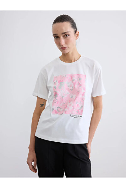 LC Waikiki Γυναικείο μπλουζάκι με λευκό λαιμόκοψη