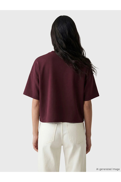 LC Waikiki Γυναικείο μπλουζάκι με λαιμόκοψη μπορντό