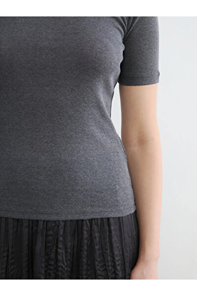 LC Waikiki Γυναικείο T-Shirt Anthracite Crew Neck