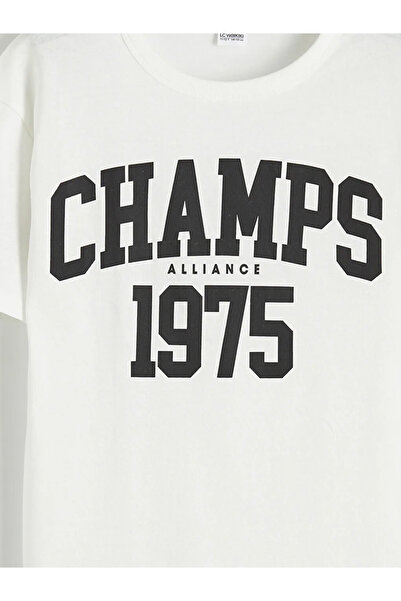 LC Waikiki Λευκό μπλουζάκι και σορτς για αγόρια με στάμπα