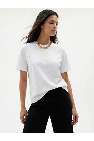 LC Waikiki Λευκό Κοντομάνικο T-Shirt Γυναικείο με Στρογγυλή Λαιμόκοψη