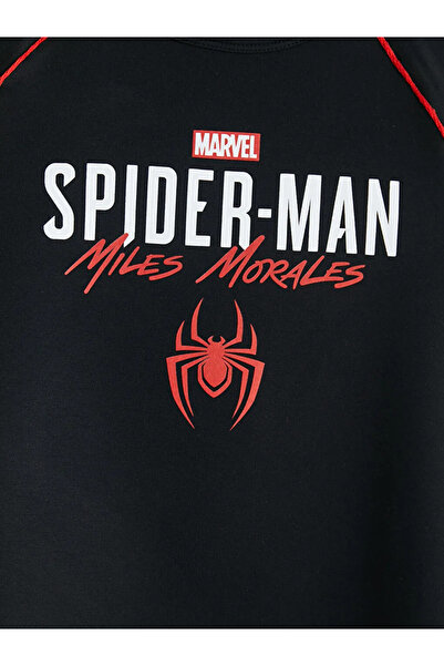 LC Waikiki Μαύρο μπλουζάκι για αγόρια με στάμπα Spider-Man και λαιμόκοψη ποδη...