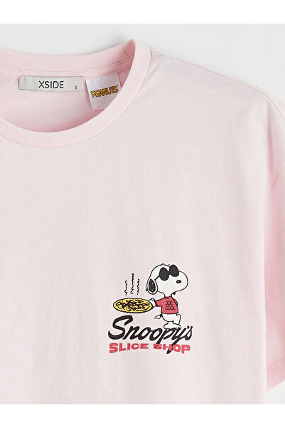 LC Waikiki Ροζ γυναικείο μπλουζάκι με στάμπα Snoopy με λαιμόκοψη ποδηλάτου
