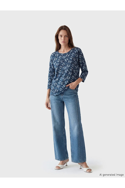 LC Waikiki Γυναικείο μπλουζάκι Blue Crew Neck Με σχέδιο