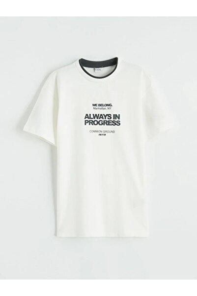 LC Waikiki Λευκό μπλουζάκι για αγόρια με στάμπα Manhattan, χαλαρή εφαρμογή