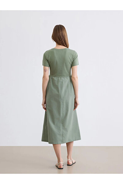 LC Waikiki Χακί Φόρεμα Μίντι με Ζώνη στη Μέση