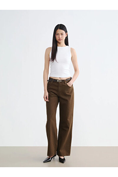 LC Waikiki Λευκό Γυναικείο Αθλητικό Μπλουζάκι με Λαιμόκοψη Ποδηλάτου