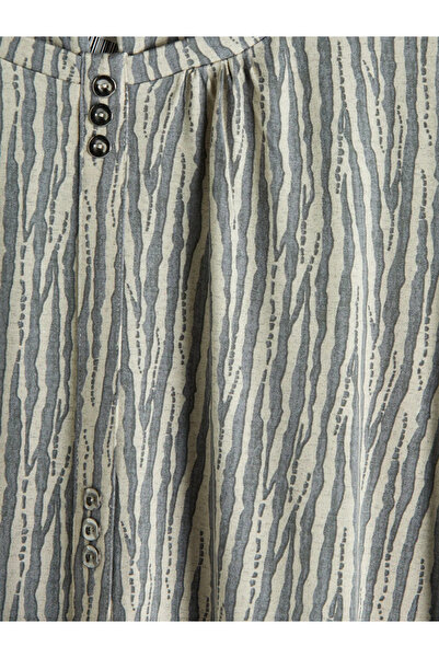 LC Waikiki Μπλούζα με μοτίβο γκρι ποδηλατικό λαιμόκοψη