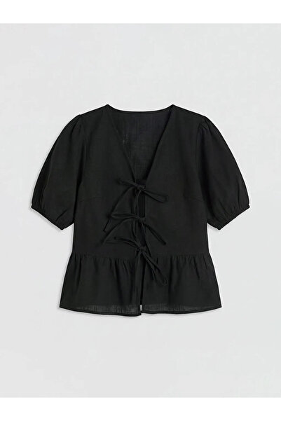 LC Waikiki Μαύρη μπλούζα με μανίκια μπαλόνι και λαιμόκοψη V