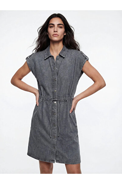 LC Waikiki Μίνι τζιν φόρεμα με γιακά πουκάμισου σε ανθρακί χρώμα