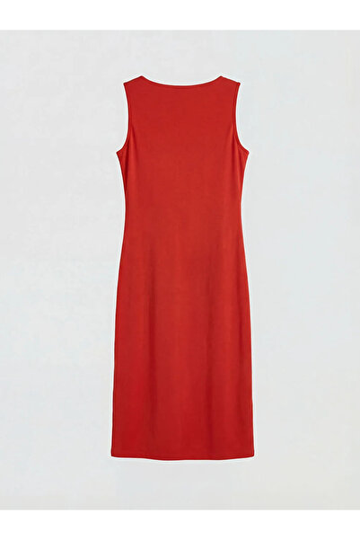 LC Waikiki Κόκκινο φόρεμα με λαιμόκοψη καγιόκαμπα και κορδόνι περίσφιξης