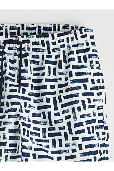 LC Waikiki Ανδρικό μαγιό με σχέδιο σε μπλε ναυτικό χρώμα μέχρι το γόνατο