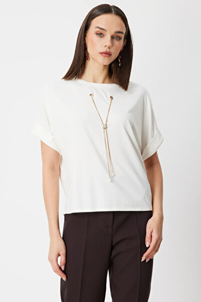 On Fashion Zero Neck Blouse with Ten Chain Accessories-71379