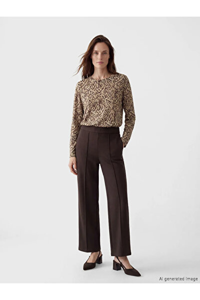 LC Waikiki Μπλούζα με σχέδιο καφέ με λαιμόκοψη