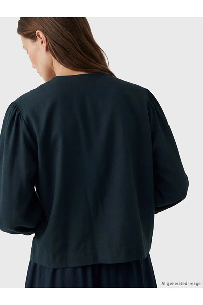 LC Waikiki Μπλούζα από λινό με μείγμα υφασμάτων σε μπλε ναυτικό χρώμα