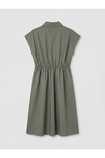 LC Waikiki Πράσινο φόρεμα σε γραμμή Α με κούμπωμα στη μέση