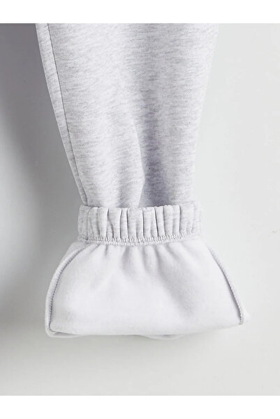 LC Waikiki Γκρι γυναικεία χοντρά παντελόνια φόρμας Jogger με κέντημα London