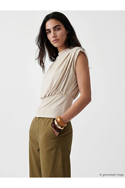 LC Waikiki Μπεζ μπλούζα με ψηλό λαιμό και σούρες