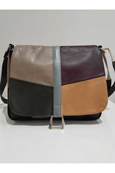 atter ΓΥΝΑΙΚΕΙΑ ΤΣΑΝΤΑ ΓΝΗΣΙΟ ΔΕΡΜΑ (28CM X 25CM)