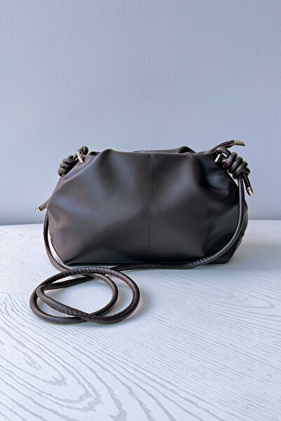 WilloWara Drawstring Long Strap Women's Bag |   Fave