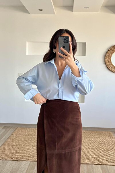 butikhola قميص بوبلين كبير الحجم باللون الأزرق الفاتح من Md