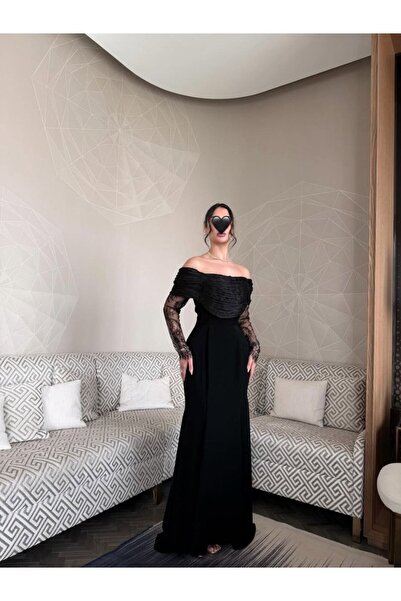 Model Leyna فستان سهرة فاخر باللون الأخضر