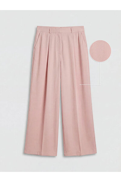 LC Waikiki Ροζ Γυναικείο Υφασμάτινο Παντελόνι με Υφή Modal